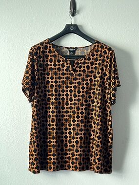 Liz Claiborne Black Short-Sleeve Top with Orange Geometric Print, Size 3X